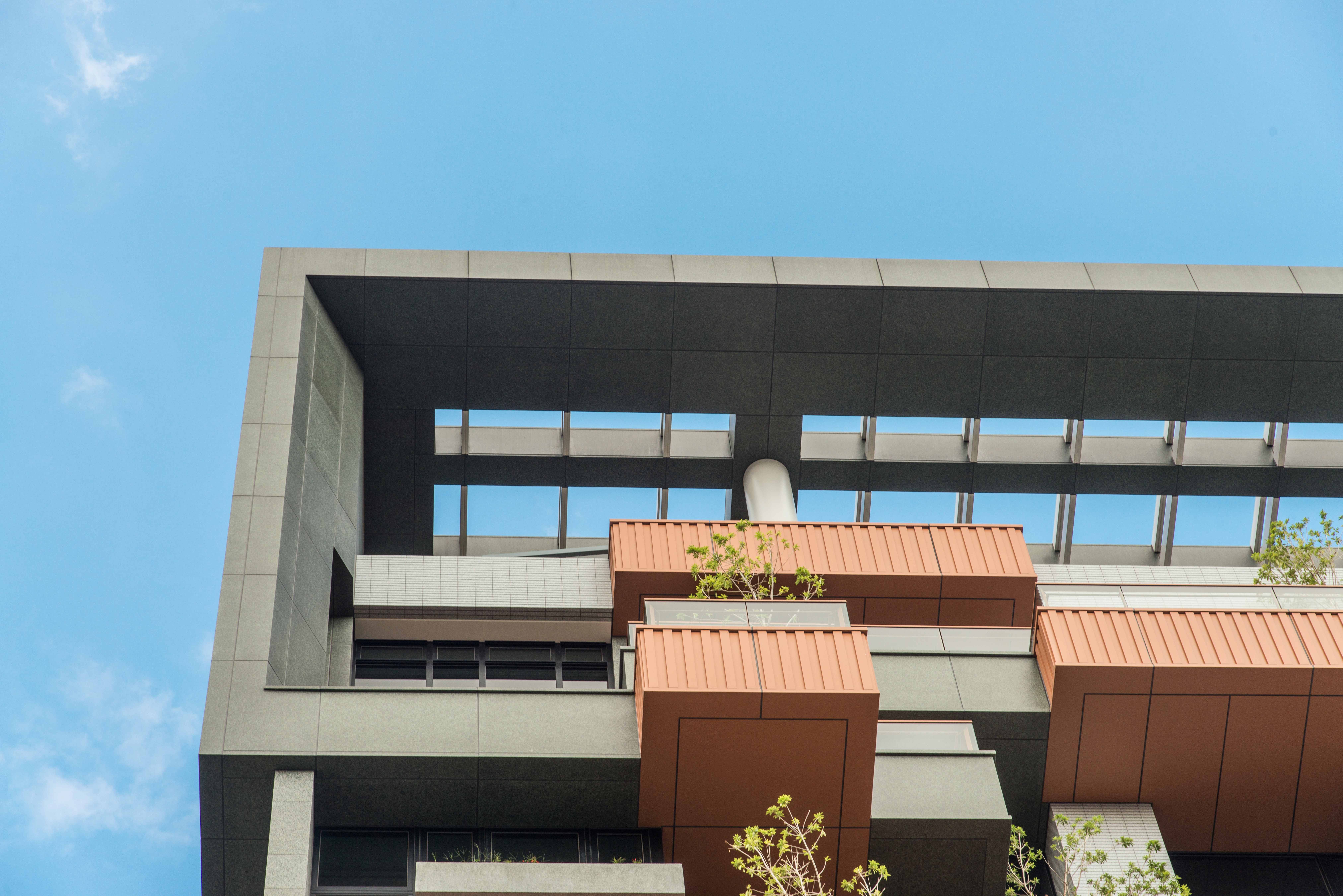 陸江建設