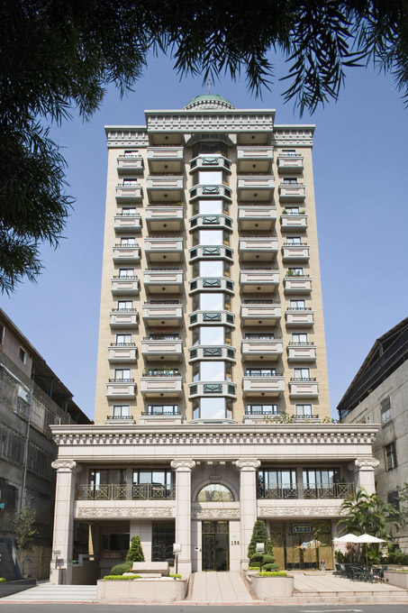 陸江建設
